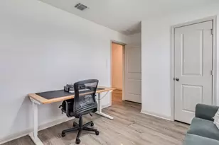 206 Ft Clark Spgs Dr, Hutto, TX 78634 - Photo 26