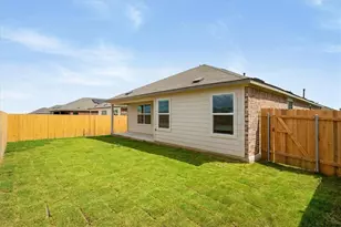 325 Escondido Cir, San Marcos, TX 78666 - Photo 18