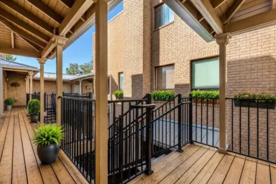 611 E 45th Street #25, Austin, TX 78751 - Photo 6