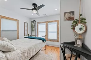 207 S Main St, Georgetown, TX 78626 - Photo 4