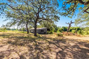 2173 County Rd 434 Loop, Rockdale, TX 76567 - Photo 26