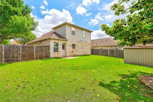 400 Falcon Ln, Leander, TX 78641 - Photo 32