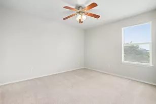 400 Falcon Ln, Leander, TX 78641 - Photo 28