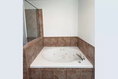 430 Summit Ridge Drive N, Point Venture, TX 78645 - Photo 10