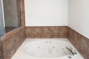 430 Summit Ridge Dr N, Point Venture, TX 78645 - Photo 10