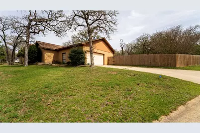 2105 Yokley Road, Rockdale, TX 76567 - Photo 38