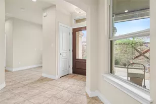 116 Trailing Lantana Dr, Georgetown, TX 78628 - Photo 4