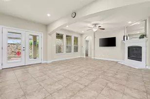 116 Trailing Lantana Dr, Georgetown, TX 78628 - Photo 18