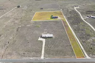 430 Co Rd 451, Coupland, TX 78615 - Photo 18