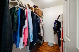 201 E 35th St, Austin, TX 78705 - Photo 18