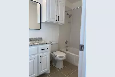 201 E 35th Street #A, Austin, TX 78705 - Photo 24