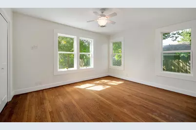 611 N Adams Street, Fredericksburg, TX 78624 - Photo 20