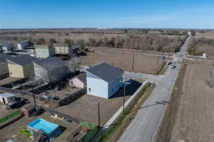 1300 Hausman, Lockhart, TX 78644 - Photo 2