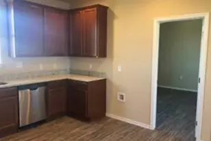 1300 Hausman, Lockhart, TX 78644 - Photo 8