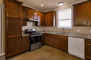 1300 Hausman, Lockhart, TX 78644 - Photo 4