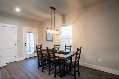 306 String Prairie Way, Smithville, TX 78957 - Photo 6