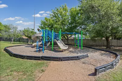 1824 Red Rock Drive, Round Rock, TX 78665 - Photo 32