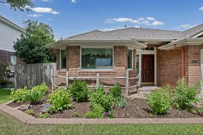 1824 Red Rock Drive, Round Rock, TX 78665 - Photo 2