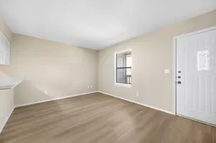 3012 Whisper Oaks Ln, Georgetown, TX 78628 - Photo 2