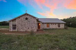 102 Rocky Creek Rd, Dripping Springs, TX 78620 - Photo 4