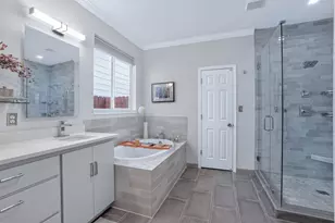 2713 Kinney Oaks Ct, Austin, TX 78704 - Photo 10