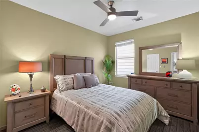 2713 Kinney Oaks Court, Austin, TX 78704 - Photo 12