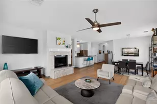 2713 Kinney Oaks Ct, Austin, TX 78704 - Photo 2