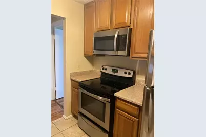 806 W 24th Street #308, Austin, TX 78705 - Photo 8