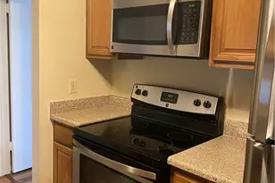806 W 24th St, Austin, TX 78705 - Photo 8