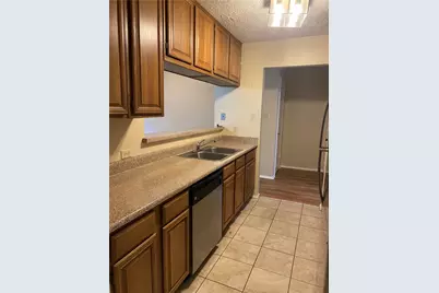 806 W 24th Street #308, Austin, TX 78705 - Photo 6