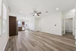 6401 Graymont Dr, Austin, TX 78754 - Photo 2
