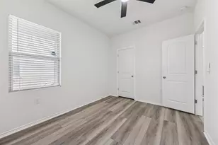 6401 Graymont Dr, Austin, TX 78754 - Photo 8