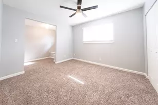 6001 Cameron Rd, Austin, TX 78723 - Photo 20