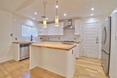 2604 Sherwood Lane, Austin, TX 78704 - Photo 6