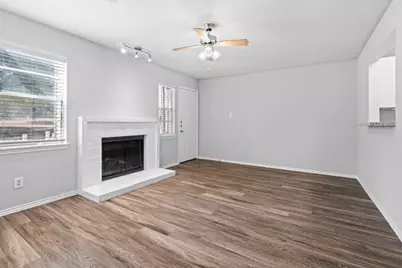 1806 River Crossing Cr Circle #C, Austin, TX 78741 - Photo 10