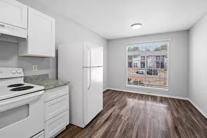 1806 River Crossing Cr Circle #C, Austin, TX 78741 - Photo 8