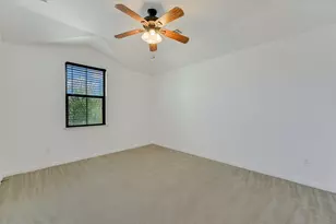 128 W Adelanta Pl, Round Rock, TX 78681 - Photo 16