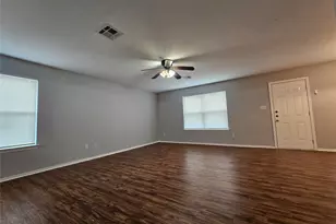 149 Buttercup Way, Kyle, TX 78640 - Photo 6
