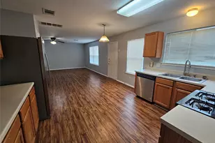 149 Buttercup Way, Kyle, TX 78640 - Photo 8