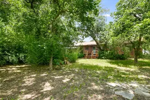 2901 W 45th St, Austin, TX 78731 - Photo 10
