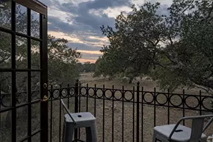 5229 Hupedo Ranch Rd, Spicewood, TX 78669 - Photo 38