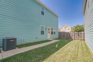 576 Ferrule Dr, Kyle, TX 78640 - Photo 18