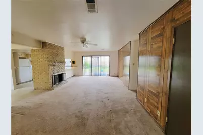 6605 Highpoint Drive, Austin, TX 78723 - Photo 4