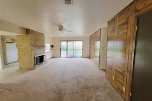 6605 Highpoint Dr, Austin, TX 78723 - Photo 4