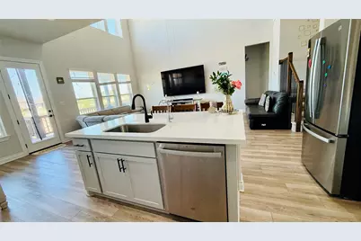 1304 Snowdrop Drive, Georgetown, TX 78628 - Photo 10