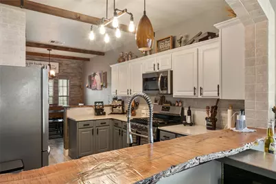 242 Coach Drive, Buda, TX 78610 - Photo 8