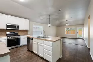 4009 Veiled Falls Dr, Pflugerville, TX 78660 - Photo 6