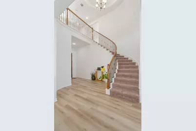 17817 Limestone Spring Lane, Austin, TX 78738 - Photo 6