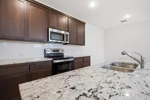 454 Parkline Dr, Georgetown, TX 78626 - Photo 8