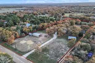 149 Wayside Dr, Elgin, TX 78621 - Photo 24